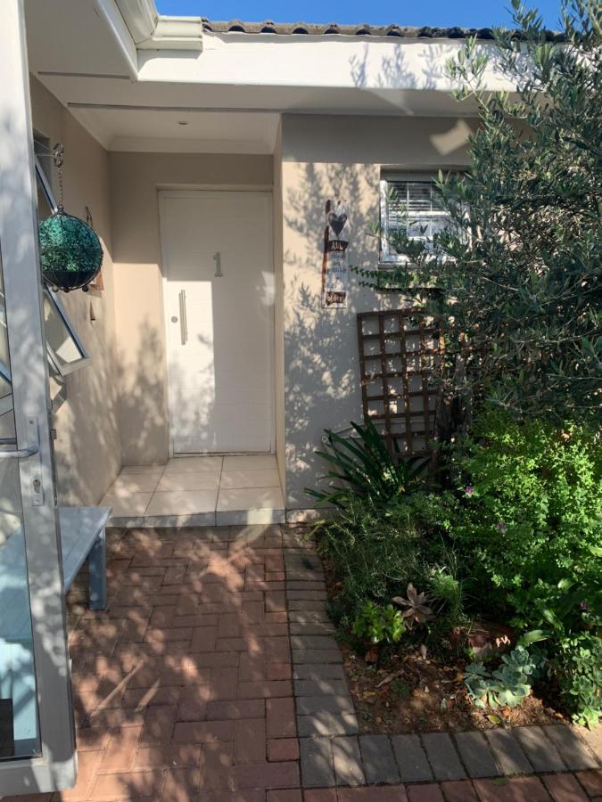 Sharwood Place Port Elizabeth Exterior photo